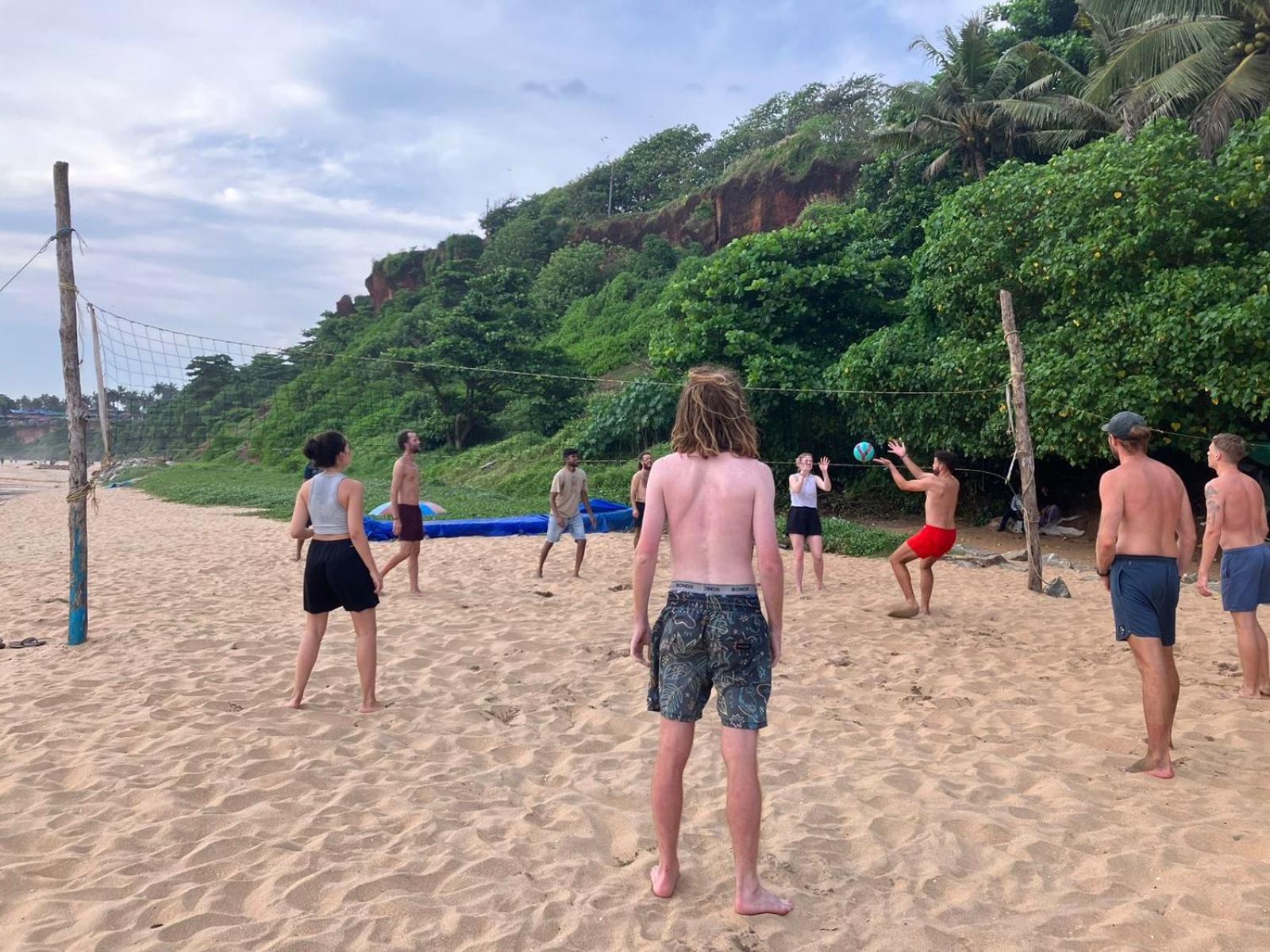 Hostelexp, Varkala - A Beach Town Hostel ภายนอก รูปภาพ