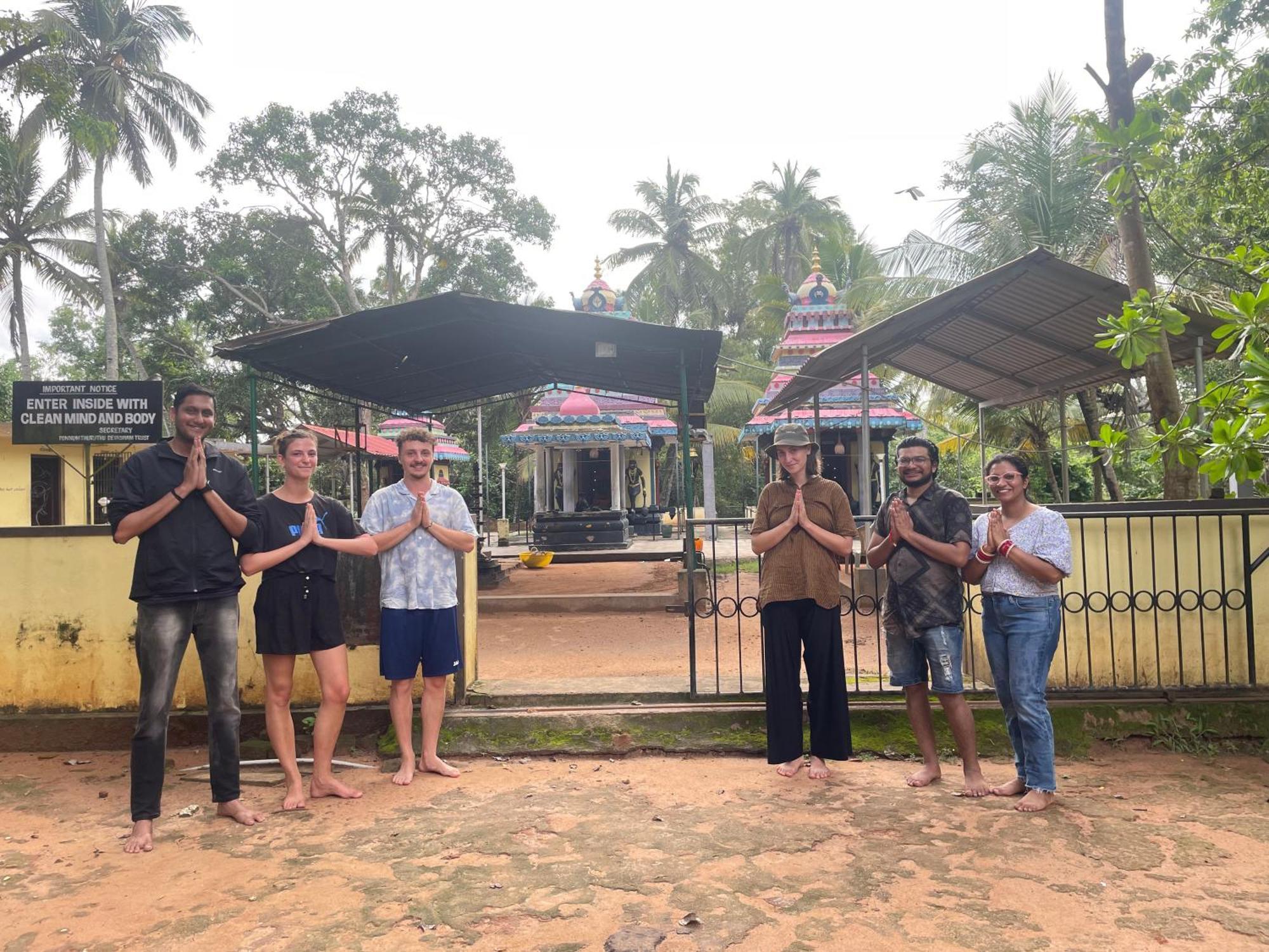 Hostelexp, Varkala - A Beach Town Hostel ภายนอก รูปภาพ