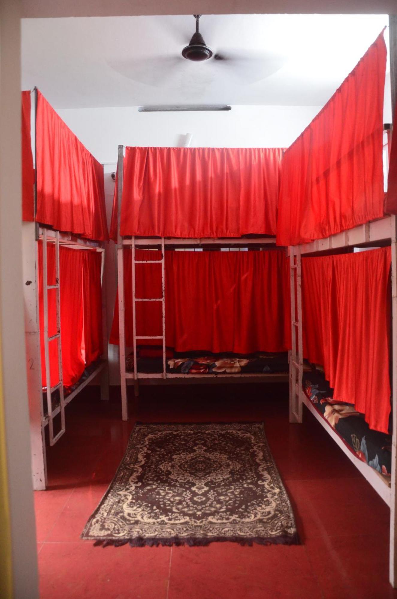 Hostelexp, Varkala - A Beach Town Hostel ภายนอก รูปภาพ