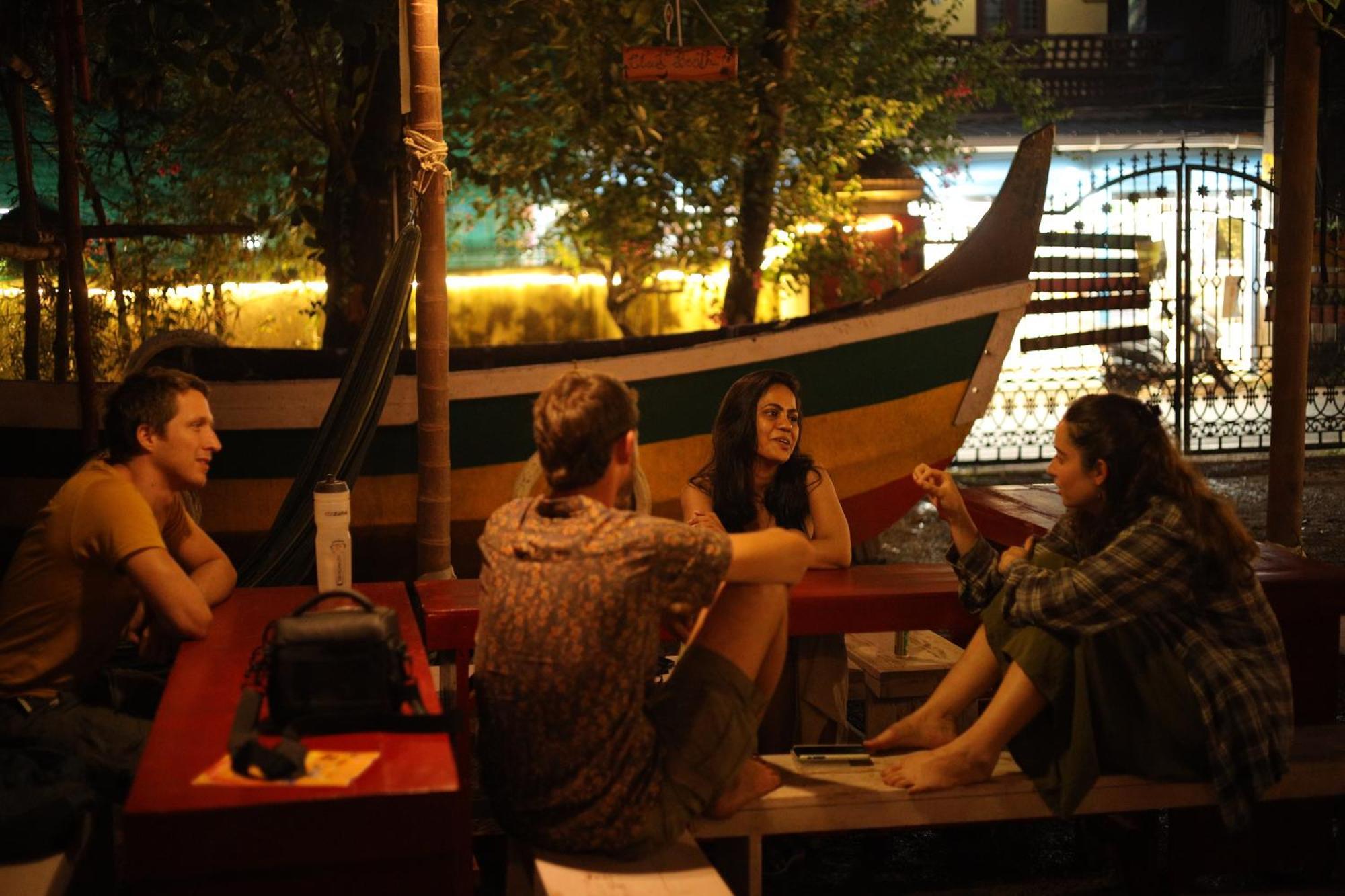 Hostelexp, Varkala - A Beach Town Hostel ภายนอก รูปภาพ